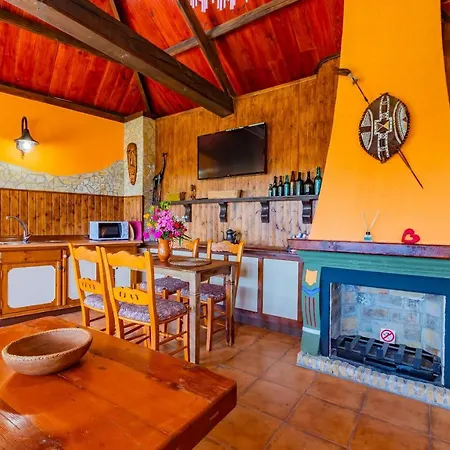 Cubo's Mijas Huerta Rica Sabana Apartment